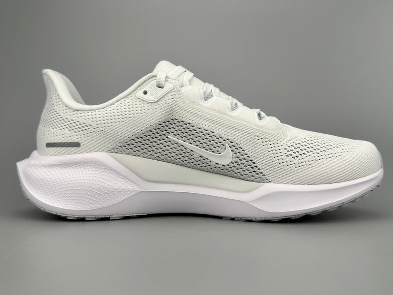 Nike Air Zoom Pegasus 41 - Branco-White