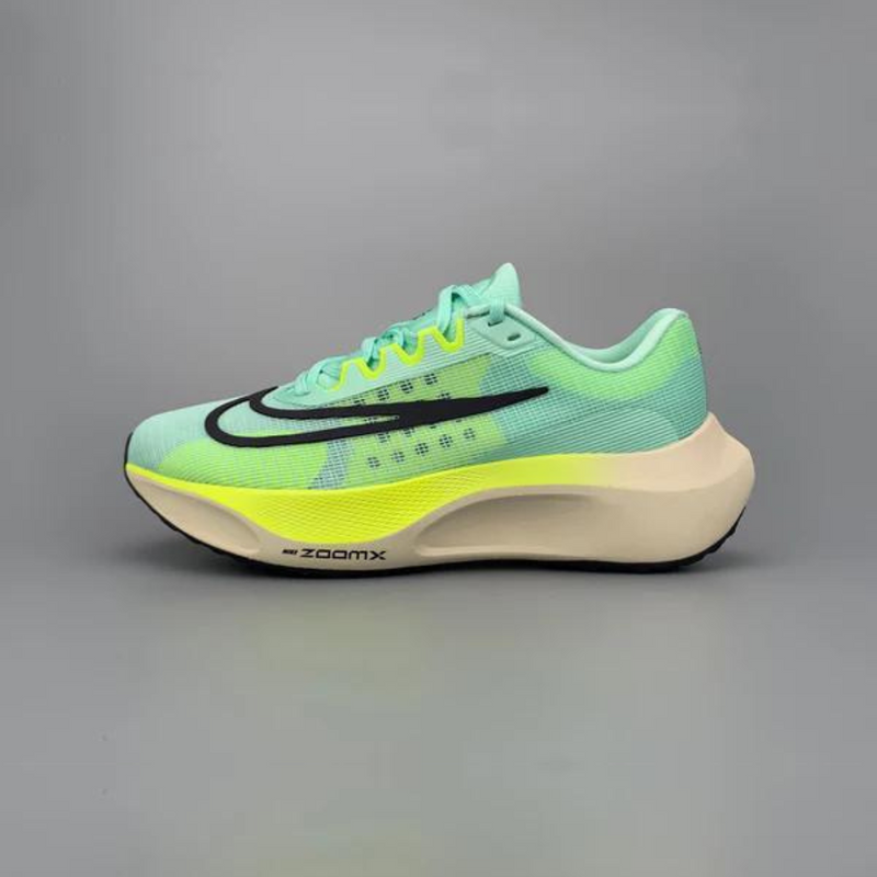 Nike Zoom Fly 5 Light Green