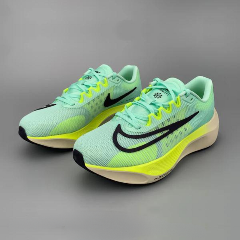 Nike Zoom Fly 5 Light Green