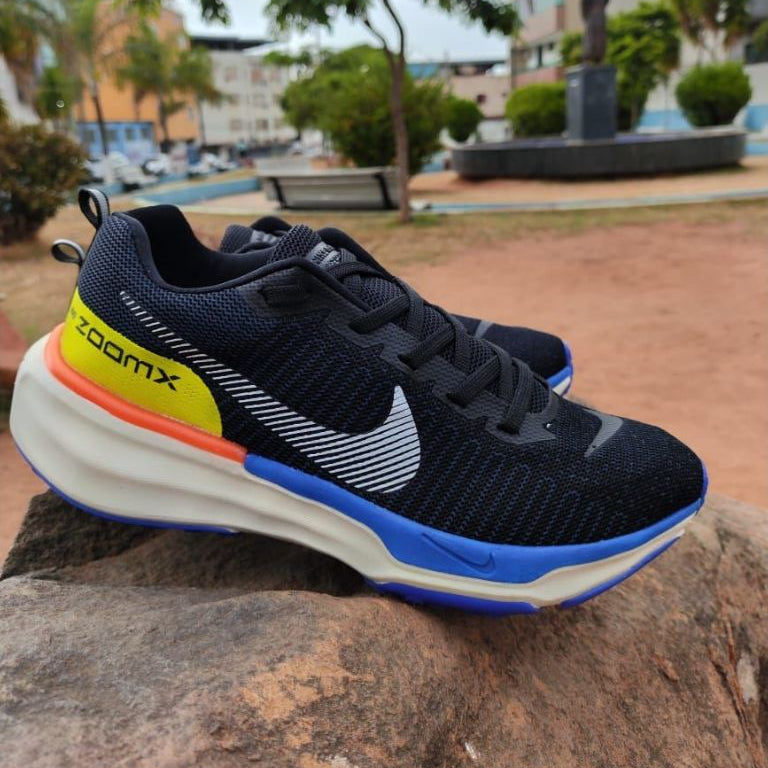 Nike Zoom X Invincible RUN 3