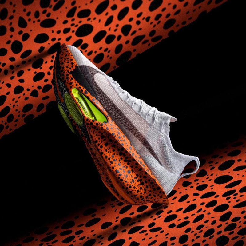 Nike ZoomX ALPHAFLY Next% 3 - Laranja edição limitada