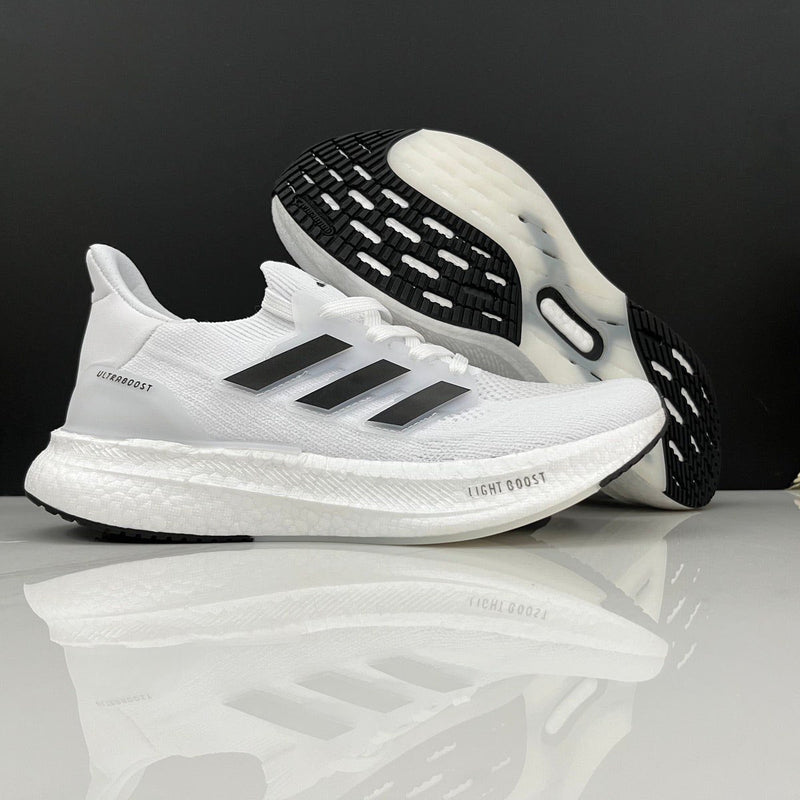 Adidas Ultraboost 5 Branco Preto