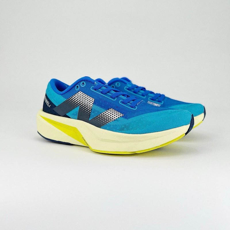 New Balance FuelCell Rebel V4 - Azul-Collor