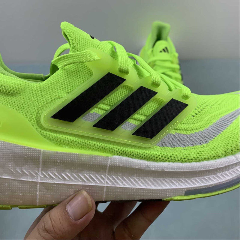 Adidas Ultraboost Light 23 Verde