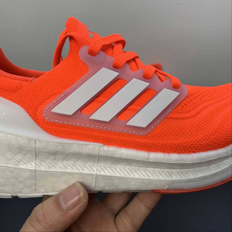 Adidas Ultraboost Light 23 Vermelho com Branco